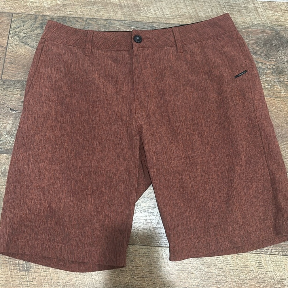 Men’s Burgandy Shorts by Tilly’s